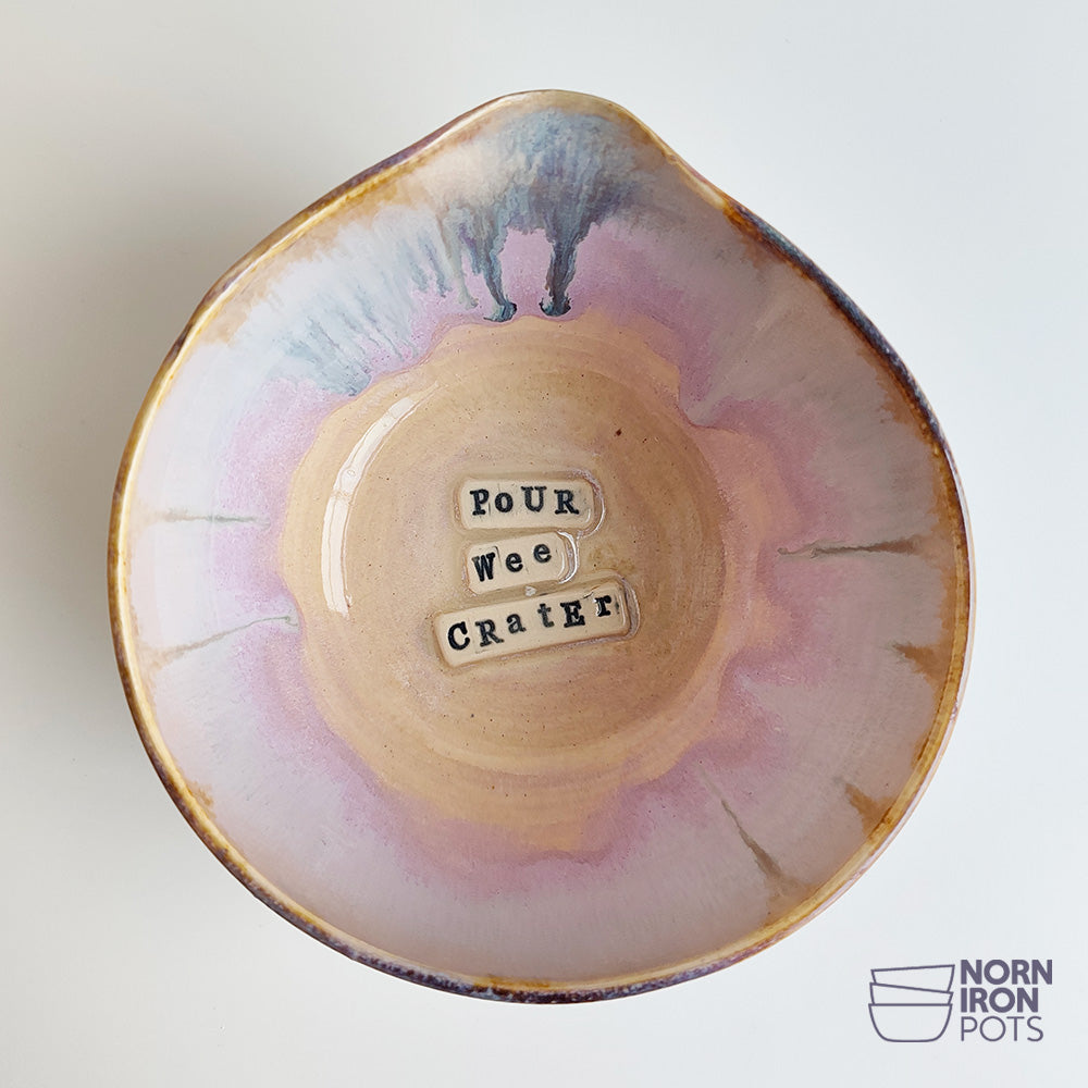 Pour Wee Crater - Pouring bowl